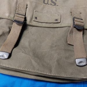 m-1936-haversack-officers-musette-bag-field-world-war-two-with-strap-1945-45-dated-excellent-condiiton