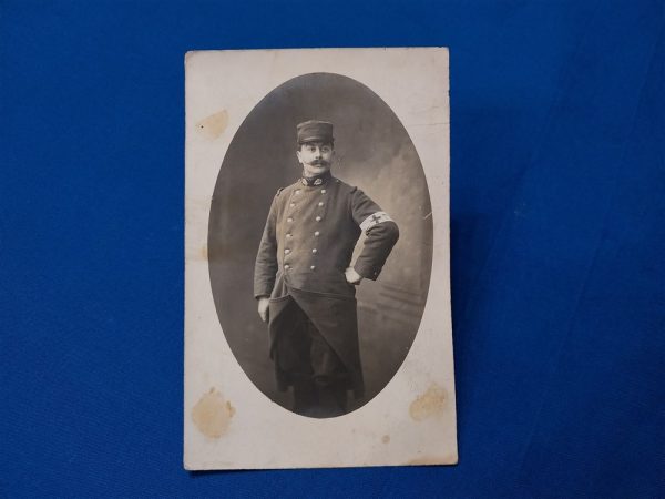 photo-of-french-medical-officer-in-uniform-with-correct-collar-insignia-1915-to-1916-rppc-real-picture-post-card