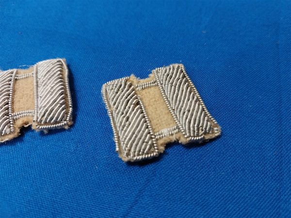 world-war-two-wac-womans-0army-corps-captain-insignia-set-bullion-on-white-tan-wool