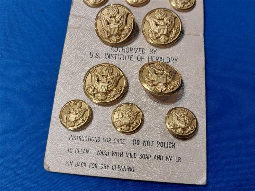 Orders Vintage military buttons