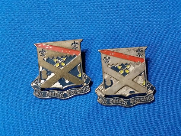 world-war-two-insignia-18th-infantry-regiment-matched-set-screw-back-early-1st-division