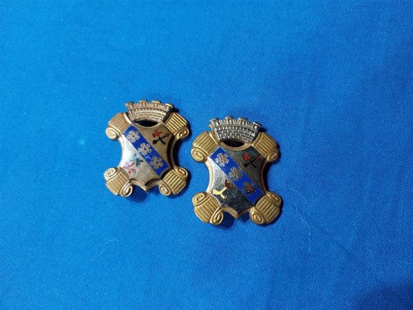 world-war-two-8th-infantry-regiment-unit-insignia-matched-set