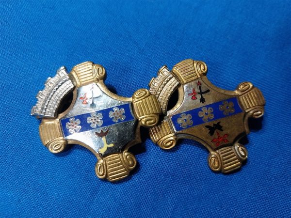 world-war-two-8th-infantry-regiment-unit-insignia-matched-set