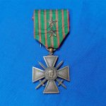 world-war-one-croix-de-guerre-medal-for-soldiers-american-and-french-dated-1918-2-star