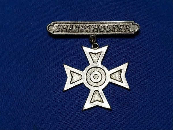 pre-world-war-two-m-1922-pattern-sharpshooter-badge-marine-corps-usmc-snowflake-back