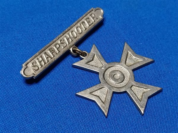 pre-world-war-two-m-1922-pattern-sharpshooter-badge-marine-corps-usmc-snowflake-back