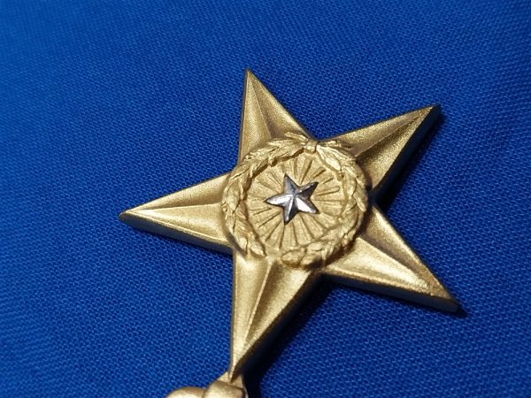 world-war-two-original-silver-star-medal-naval-issue-marine-corps-made-by-u-s-mint-no-box