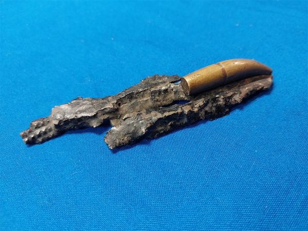 world-war-one-shrapnet-trench-art-section-with-applied-german-bullet-4-inches-long-excellent-condition-dated-1914