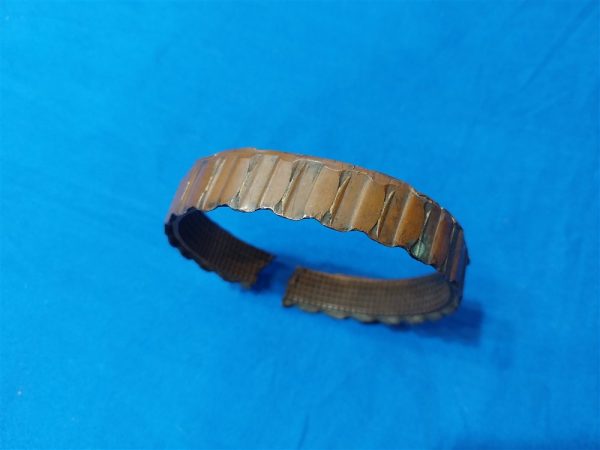 world-war-one-trench-bracelet-made-from-a-75-milimeter-cannon=shell-battlefield-pick-up