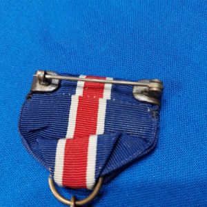 world-war-one-missouri-participation-medal-for-regular-troops-with-the-original-ribbon-and-clasp-