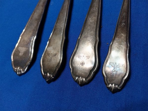 world-war-two-german-unit-marked-utensil-set-for-officers-mess-hall-to-a-jager-regiment-3-excellent-condition