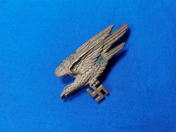 fallschirmjager-world-war-two-eagle-from-a-combat-badge-produced-by-jmme-with-rivets