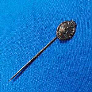 german-world-war-two-stick-pin-for-tank-assault-in-bronze-with-twist-on-pin-excellent-condition