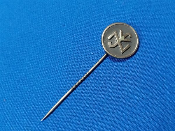 german-world-war-two-stick-pin-for-social-welfare-organization-to-help-feed-with-the-people-and-help-donate-member