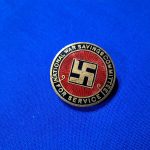 british-world-war-one-savings-committee-badge-with-patent-and-maker-mark-on-back-swastika-on-front-enamel