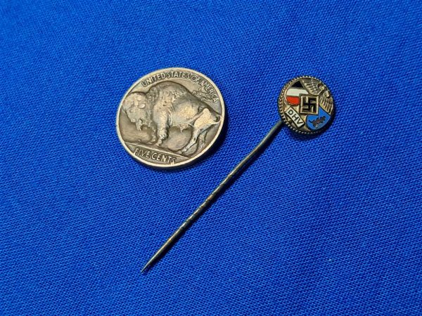 world-war-two-german-club-stickpin-for-the-salesman-association-of-members-retail