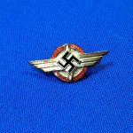 world-war-two-german-d-l-v-membership-pin-small-with-great-enamel-insignia-maker-marked-on-back