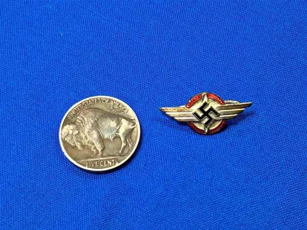 world-war-two-german-d-l-v-membership-pin-small-with-great-enamel-insignia-maker-marked-on-back