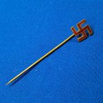 dutch-world-war-two-german-n-s-d-a-p-supporter-pin-stick-type-with-red-swastika-excellent