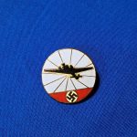 german-world-war-two-air-spotters-badge-2nd-pattern-numbered-excellent-enamel-plane-civilian-member