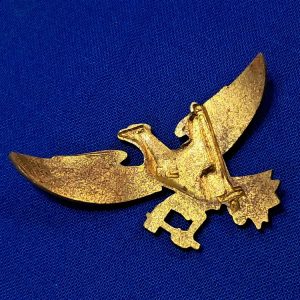 world-war-two-trumpet-eagle-for-hitler-youth-brass-gilded-no-maker-marks