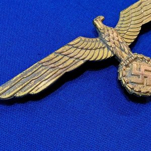 world-war-two-german-naval-officers-metal-gold-eagle-for-breast-original-pin-back-with-hook