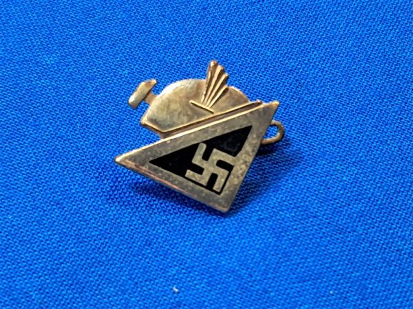 german-world-war-two-culture-kulture-bund-association-membership-worker-badge-helmet-with-swastika-above-no-maker