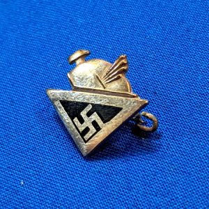 german-world-war-two-culture-kulture-bund-association-membership-worker-badge-helmet-with-swastika-above-no-maker