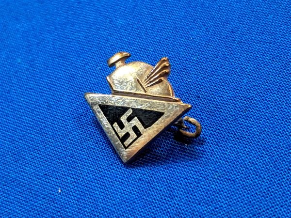 german-world-war-two-culture-kulture-bund-association-membership-worker-badge-helmet-with-swastika-above-no-maker