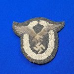 german-world-war-two-luftwaffe-pilot-badge-in-cloth-3-color-padded-for-uniform