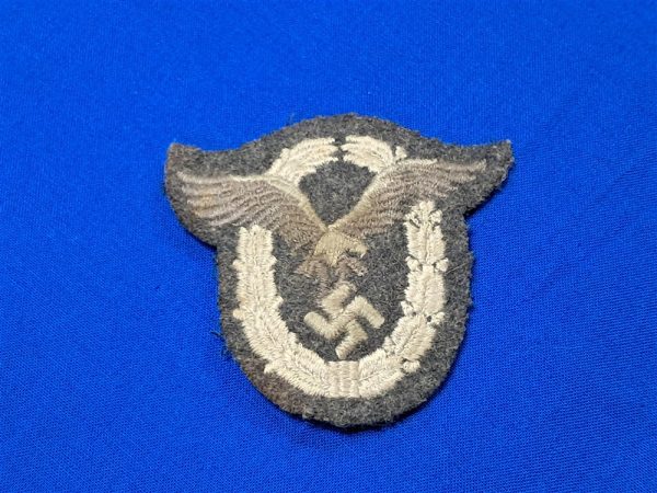 german-world-war-two-luftwaffe-pilot-badge-in-cloth-3-color-padded-for-uniform