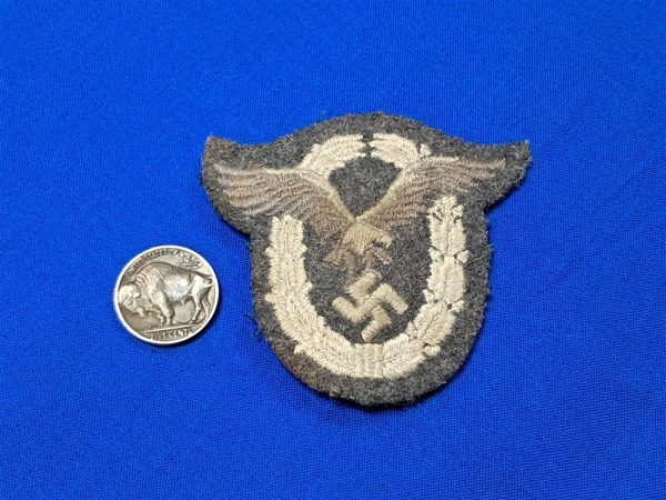 german-world-war-two-luftwaffe-pilot-badge-in-cloth-3-color-padded-for-uniform