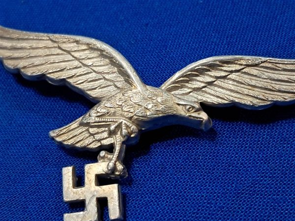 world-waar-two-luftwaffe-visor-cap-eagle-by-assmann-with-1938-date-code-on-back-aluminum-constructed