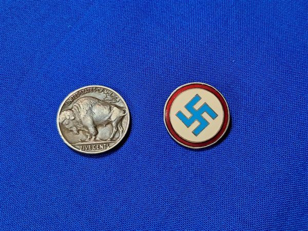 world-war-two-dutch-neatherlands-party-sympathizer-pin-with-blue-swastika-r-z-m