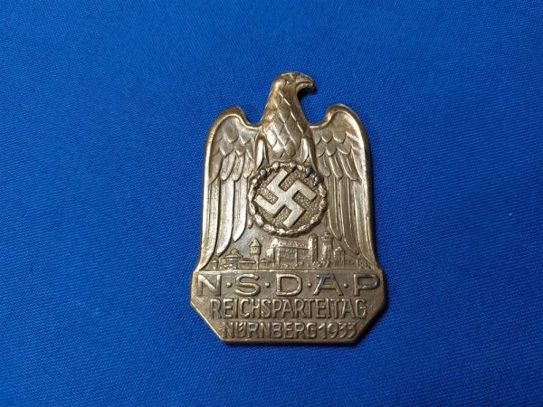 world-war-two-german-socialist-party-pin-from-1933-in-nurnberg-day-rally-solid-bronze-detached-pin