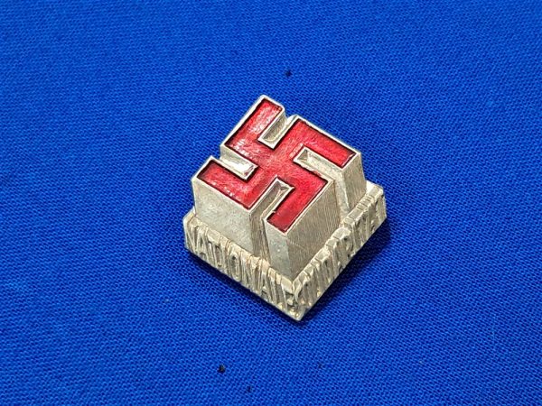 world-war-two-german-party-solidarity-national-pin-tinnie-aluminum-construction-with-red-swastika