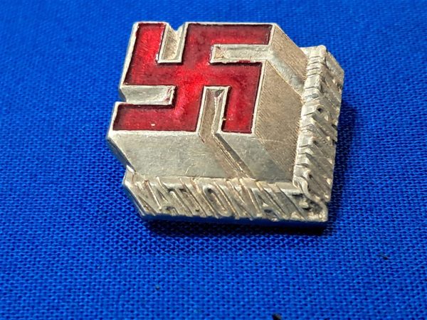 world-war-two-german-party-solidarity-national-pin-tinnie-aluminum-construction-with-red-swastika