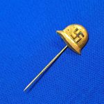 german-world-war-two-stick-pin-veteran-helmet-swastika-supporter-gold