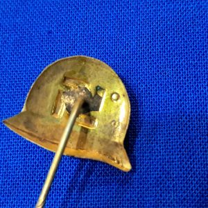 german-world-war-two-stick-pin-veteran-helmet-swastika-supporter-gold