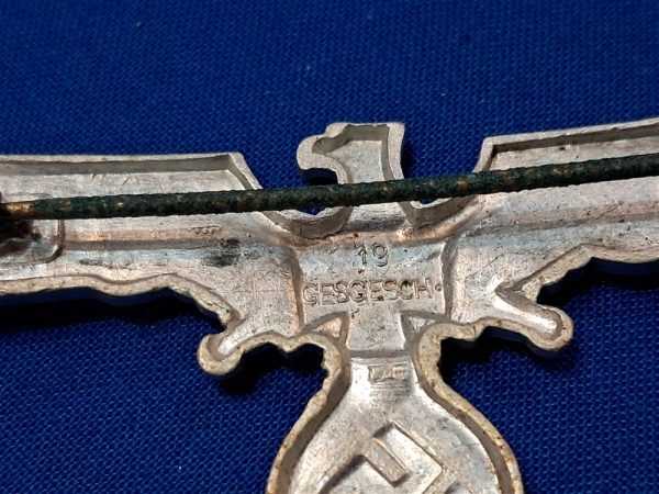 german-world-war-two-one-n-sk-o-v-breast-eagle-for-the-dress-uniform-aluminum-construction-back-marked