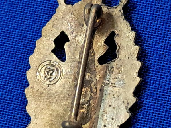 german-world-war-two-n-s-k-o-v-shooting-award-in-silver-membership-maker-marked-badge