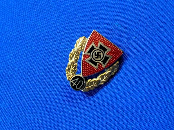 world-war-two-n-s-r-b-k-membership-40-year-member-badge-pin-with-wreath-veterans-group-german-world-war-one