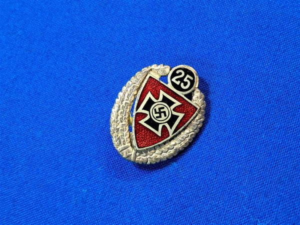 world-war-two-n-s-r-b-k-membership-25-year-member-badge-pin-with-wreath-veterans-group-german-world-war-one