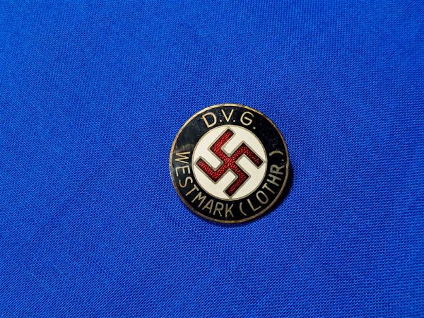 german-world-war-two-n-s-d-a-p-party-pin-d-v-g-france-westmark-original-pin-redo-made