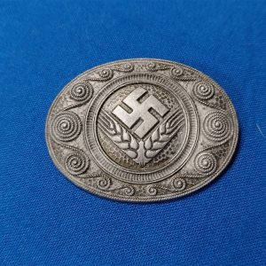 german-world-war-two-rad-womans-broach-mambership-pin-made-of-zinc-oval-shap-with-original-pin