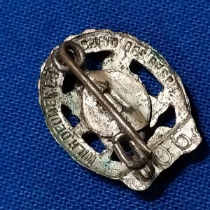 german-world-war-two-youth-sports-pin-badge-in-silver-for-competition-events