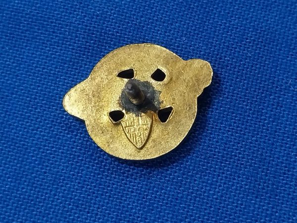 world-war-two-discharge-pin-ruptured-duck-screw-back-marked-meyer-shield-back