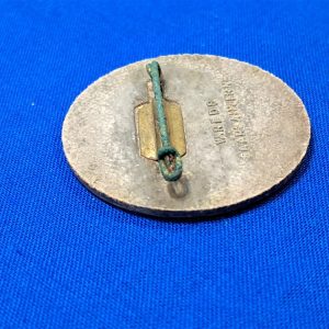 german-world-war-two-reich-part-day-tag-1936-tinnie-with-original-pin-on-back-maker-marked