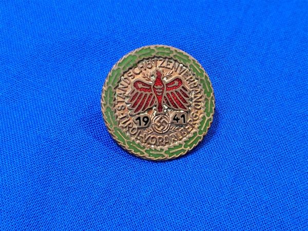 german-dsvb-shooting member-badge-in-bronze-master-world-war-two-made-by-no-maker