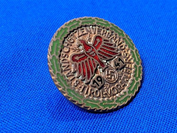 german-dsvb-shooting member-badge-in-bronze-master-world-war-two-made-by-no-maker